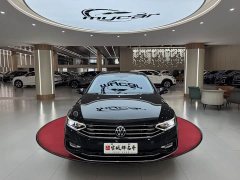 Volkswagen Magotan 2020 330TSI DSG Leading Edition - фото 2