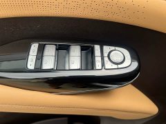 Denza D9 DM-i 980 four-wheel drive flagship - фото 18