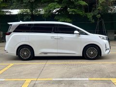 Denza D9 DM-i 980 four-wheel drive flagship - фото 2