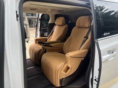 Denza D9 DM-i 980 four-wheel drive flagship - фото 7