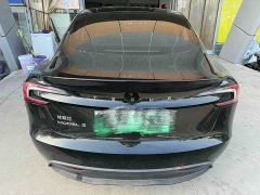 Tesla Model 3 rear-wheel drive version - фото 10