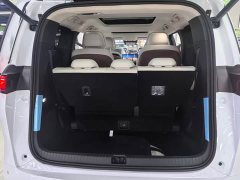Lynk & Co Summer DM-i 1.5T 180km transcendent type - фото 12