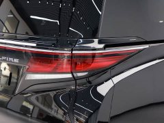 Toyota Wilfa Crown Dual Engine 2.5L Supreme Executive Edition - фото 19