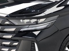 Toyota Wilfa Crown Dual Engine 2.5L Supreme Executive Edition - фото 4