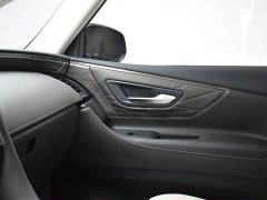 Toyota Wilfa Crown Dual Engine 2.5L Supreme Executive Edition - фото 9