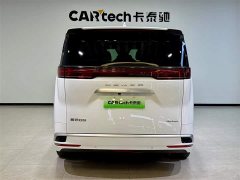 Denza D9 DM-i 980 four-wheel drive premium - фото 4