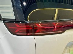 Denza D9 DM-i 980 four-wheel drive premium - фото 9