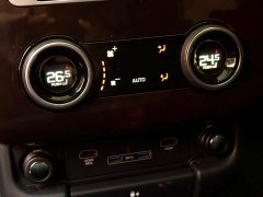 Land Rover Range Rover 3.0 L6 Legend Extended Classic Edition - фото 12