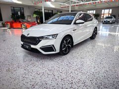 Lynk & Co Octavia PRO TSI280 Exclusive Edition - фото 1