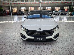 Lynk & Co Octavia PRO TSI280 Exclusive Edition - фото 2