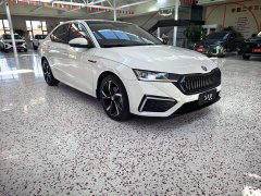 Lynk & Co Octavia PRO TSI280 Exclusive Edition - фото 3