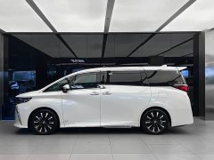 Toyota Alphard 2.5L Hybrid Executive Lounge - фото 3