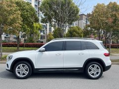 Mercedes-Benz GLB 200 Dynamic - фото 4