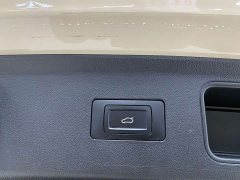 AITO M5 2023 BEV RWD Standard Edition - фото 16