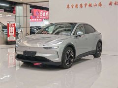 Li Auto Ledo L60 60kWh four-wheel drive version - фото 1