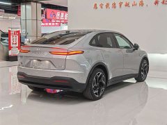 Li Auto Ledo L60 60kWh four-wheel drive version - фото 6