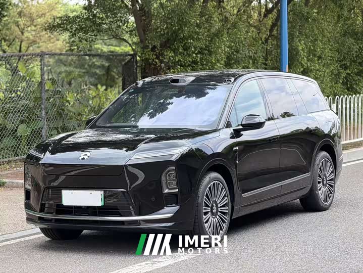 NIO ES8 7-Seater Executive Luxury Edition
