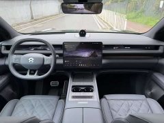 NIO ES8 7-Seater Executive Luxury Edition - фото 8