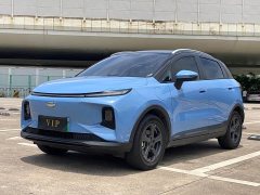 Geely Geometry E Firefly 401KM Linglong Tiger 4 seats - фото 1