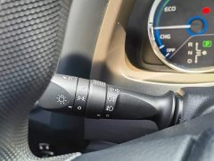 Toyota Corolla Plug-in Hybrid 2019 1.8L E-CVT Leading Edition - фото 16