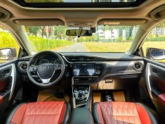 Toyota Corolla Plug-in Hybrid 2019 1.8L E-CVT Leading Edition - фото 8