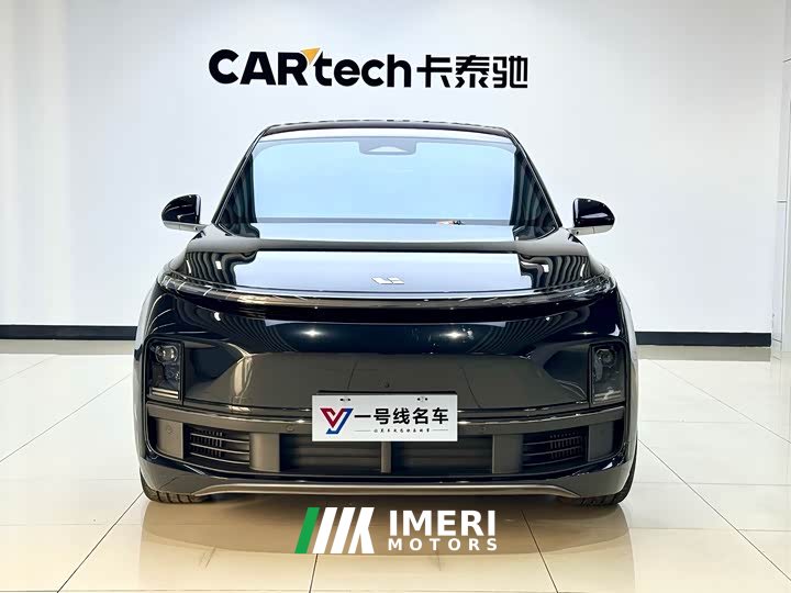 Li Auto Ideal L8 Pro - автомобиль из Китая