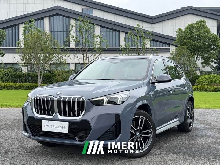 BMW X1 sDrive25Li M Sports Package - автомобиль из Китая