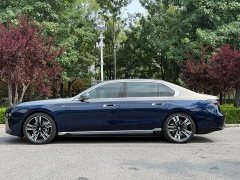 BMW i7 2023 eDrive50L M Sport Package - фото 2