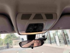 BMW X1 facelift sDrive25Li leading - фото 11