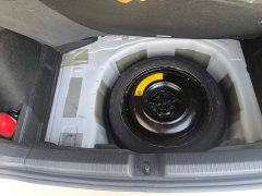Volkswagen Polo Plus 1.5L Automatic Tech Edition - фото 17