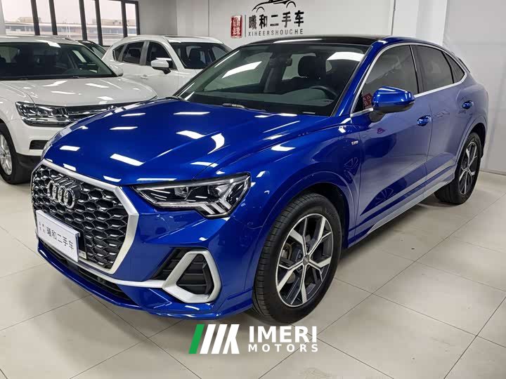 Audi Q3 Sportback 40 TFSI Lifestyle Edition - автомобиль из Китая