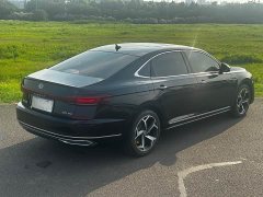 Volkswagen Passat 330TSI Starry Sky Deluxe Edition - фото 12