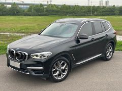 BMW X3 xDrive28i Luxury Line - фото 1