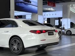Mercedes-Benz E-Class E 260 L - фото 13