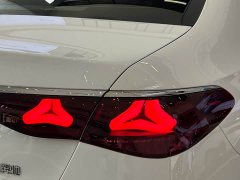 Mercedes-Benz E-Class E 260 L - фото 14