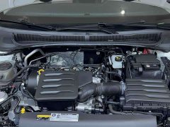 Volkswagen Polo Plus 1.5L Automatic Panoramic Enjoyment Edition - фото 17