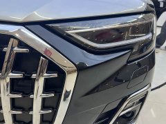 Audi A8 A8L Horch Founder's Edition Classic - фото 8