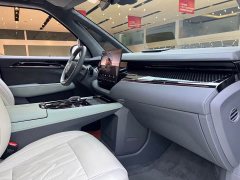 Zeekr 009 seven-seat aisle version four-wheel drive 108kWh - фото 14