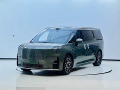 Zeekr 009 seven-seat aisle version four-wheel drive 108kWh - фото 7