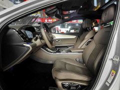 BYD Han DM-i Smart Driving Edition 125KM Honor Type - фото 12