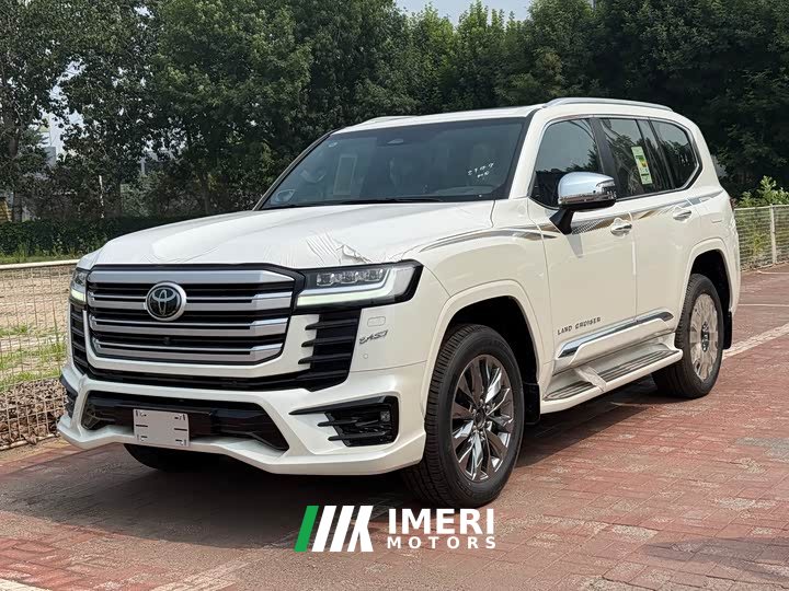 Toyota Land Cruiser (Import) 3.3T Diesel - автомобиль из Китая