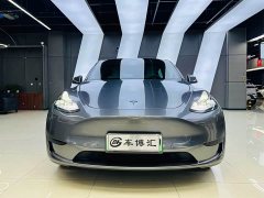 Tesla Model Y 2022 rear-wheel drive version - фото 2