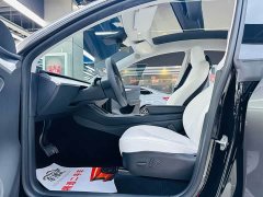 Tesla Model Y 2022 rear-wheel drive version - фото 8