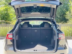 Tesla Model Y rear-wheel drive version - фото 20