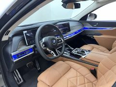 BMW 7 Series 2023 740Li M Sport Package - фото 15
