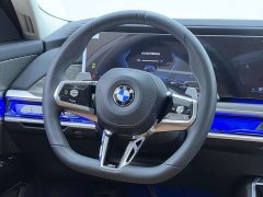 BMW 7 Series 2023 740Li M Sport Package - фото 16