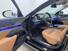 BMW 7 Series 2023 740Li M Sport Package - фото 9