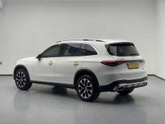 Mercedes-Benz GLC 260 L 4MATIC Dynamic 5-seater - фото 6