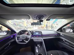 Lexus Elantra 240TGDi DCT LUX Premium Edition - фото 11