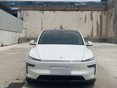 Tesla Model Y rear-wheel drive version - фото 2